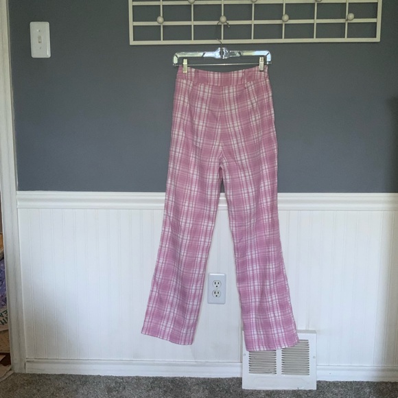 Pink Plaid Pants - Picture 4 of 4